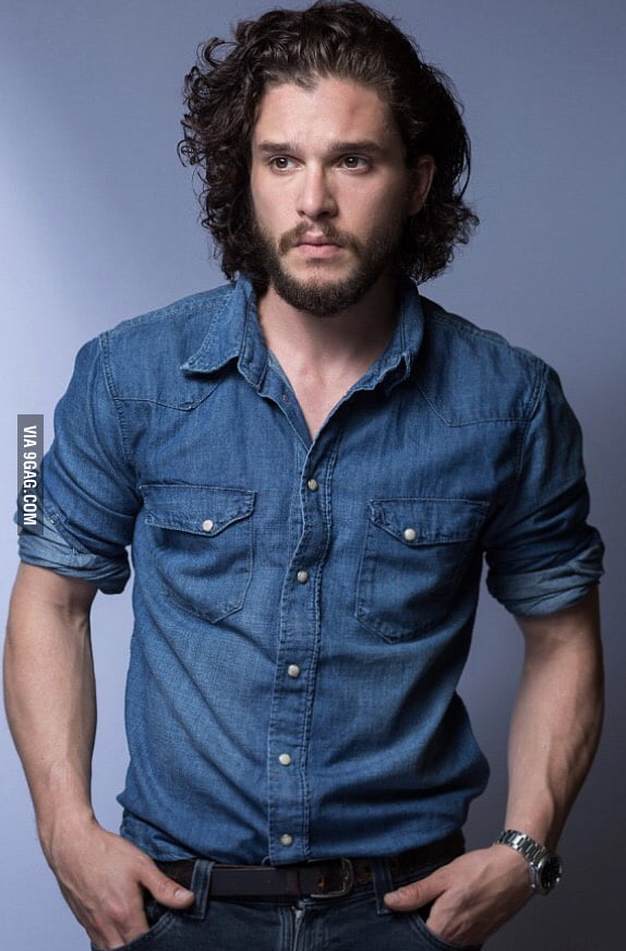 Fidel Castro in his youth, 1945 (colorized) - 9GAG