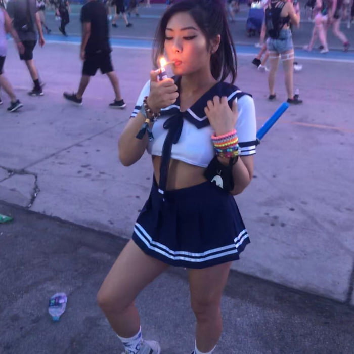 Schoolgirl smoking fucking