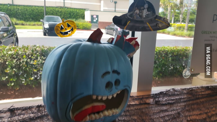 Mr. Meeseeks pumpkin - 9GAG