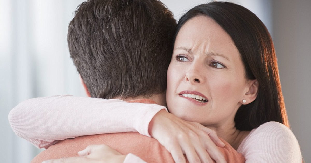 The 20 creepiest things you can whisper in someone else's earwhen