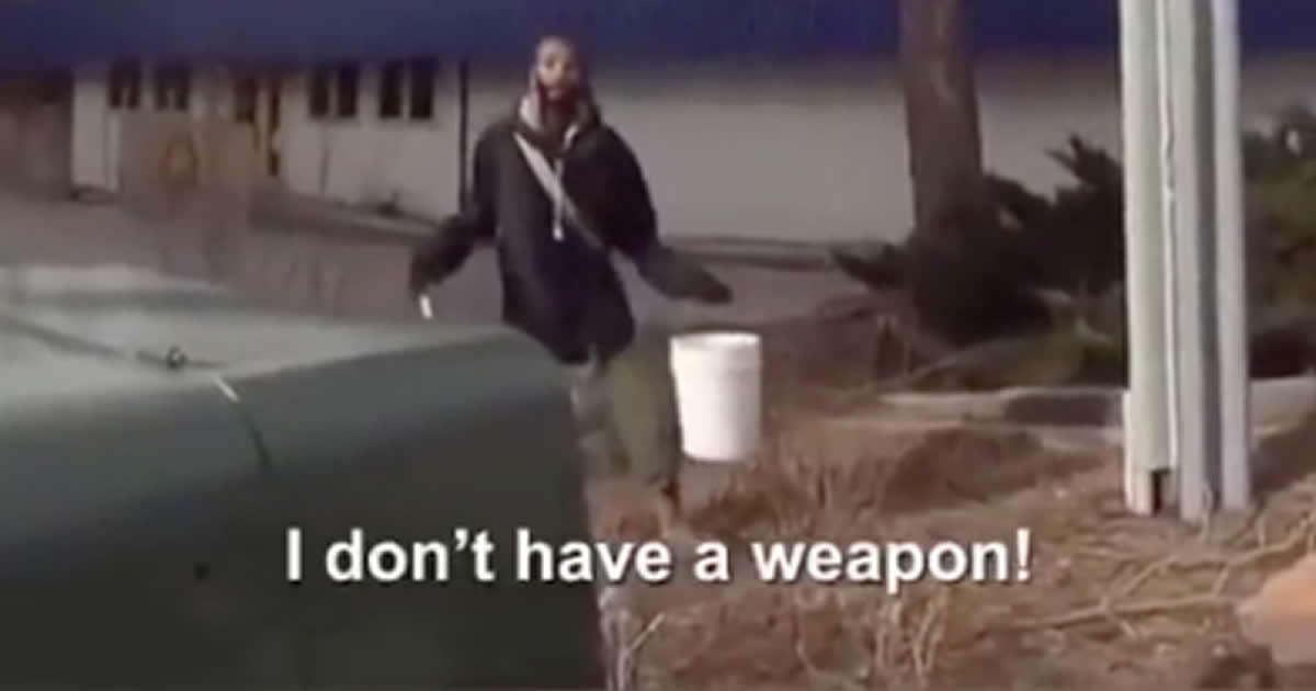 Police officer vs trash picker freak out 9GAG