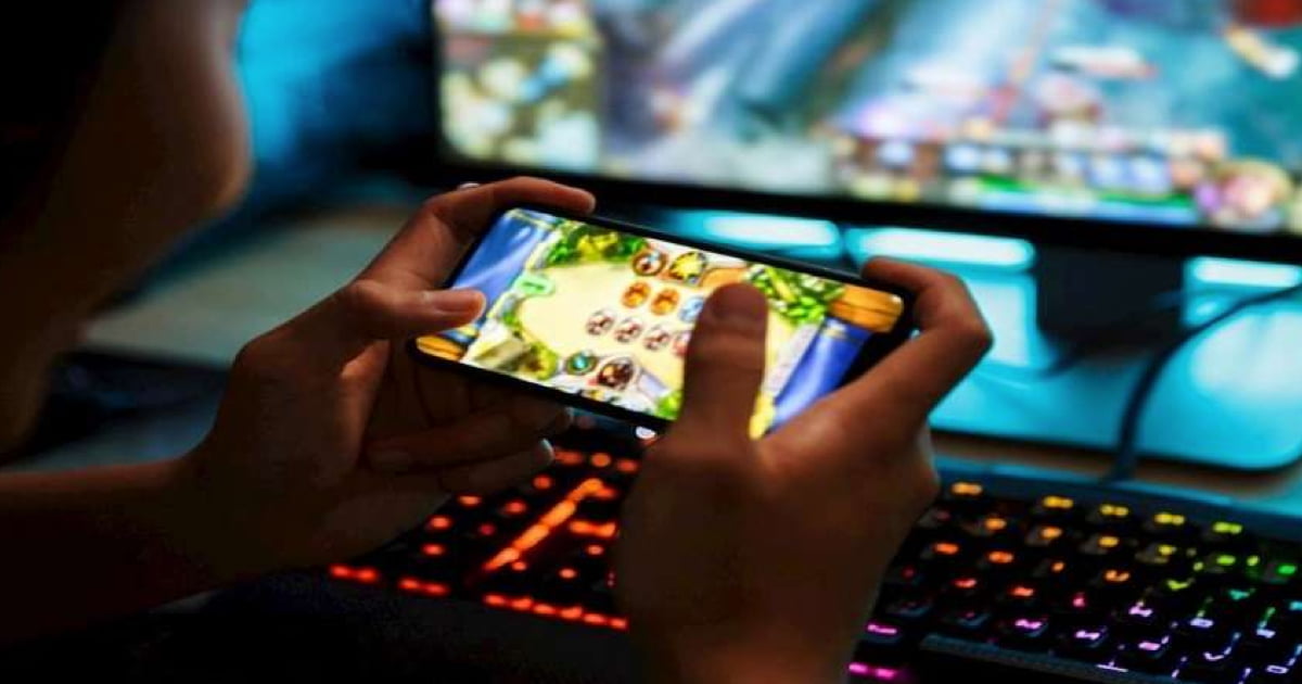 China Limits Online Gaming To Three Hours A Week For People Under 18 - 9GAG