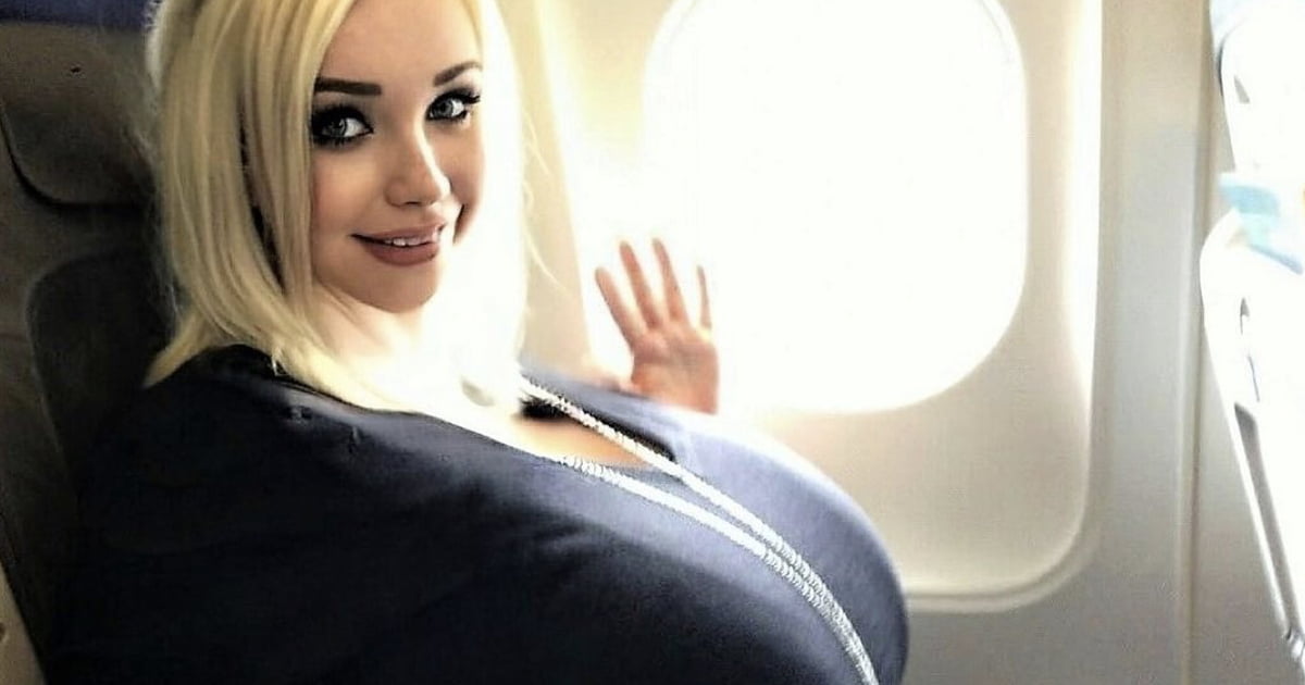 Woman Forced To Move Out Of Plane Seat After Complaints About Her 