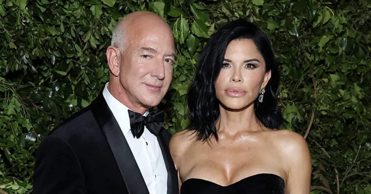 Jeff Bezos Changes Venice Wedding Plans After Threat Of Inflatable Crocodiles - WTF