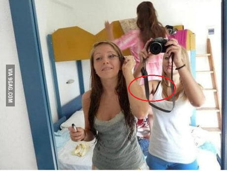 Wow Her Ass Damn It S The Other Girl S Arm 9gag