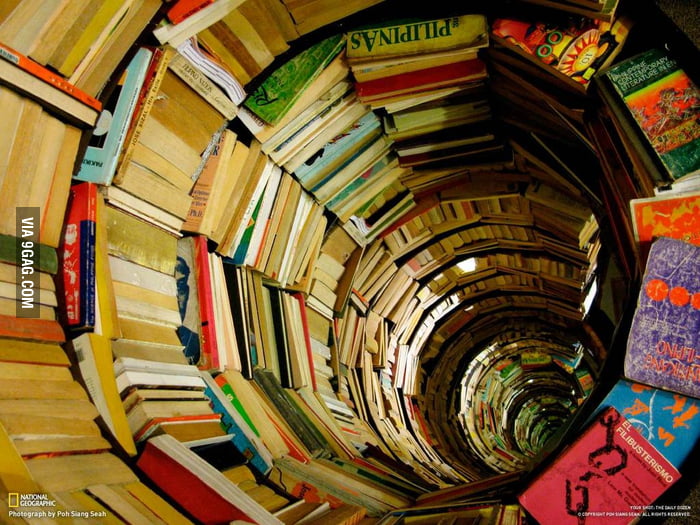 Book Tunnel 9GAG