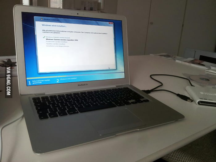 Best Way to use a Macbook 9GAG