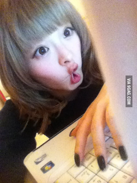 Duckface level: ASIAN - 9GAG