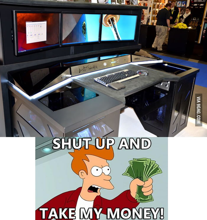 Coolest desktop ever ? - 9GAG