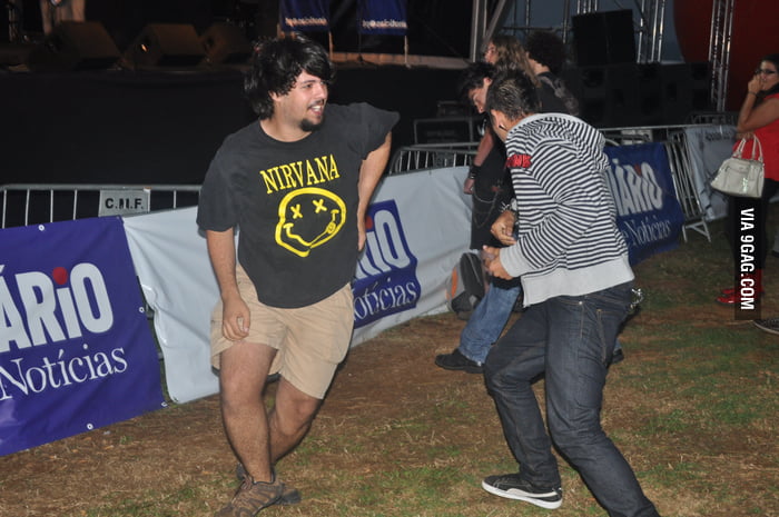 Fabulous Rocker - 9GAG