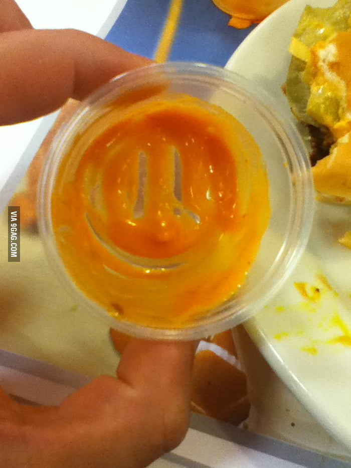 My frisco sauce at Steak N Shake is smiling at me 9GAG