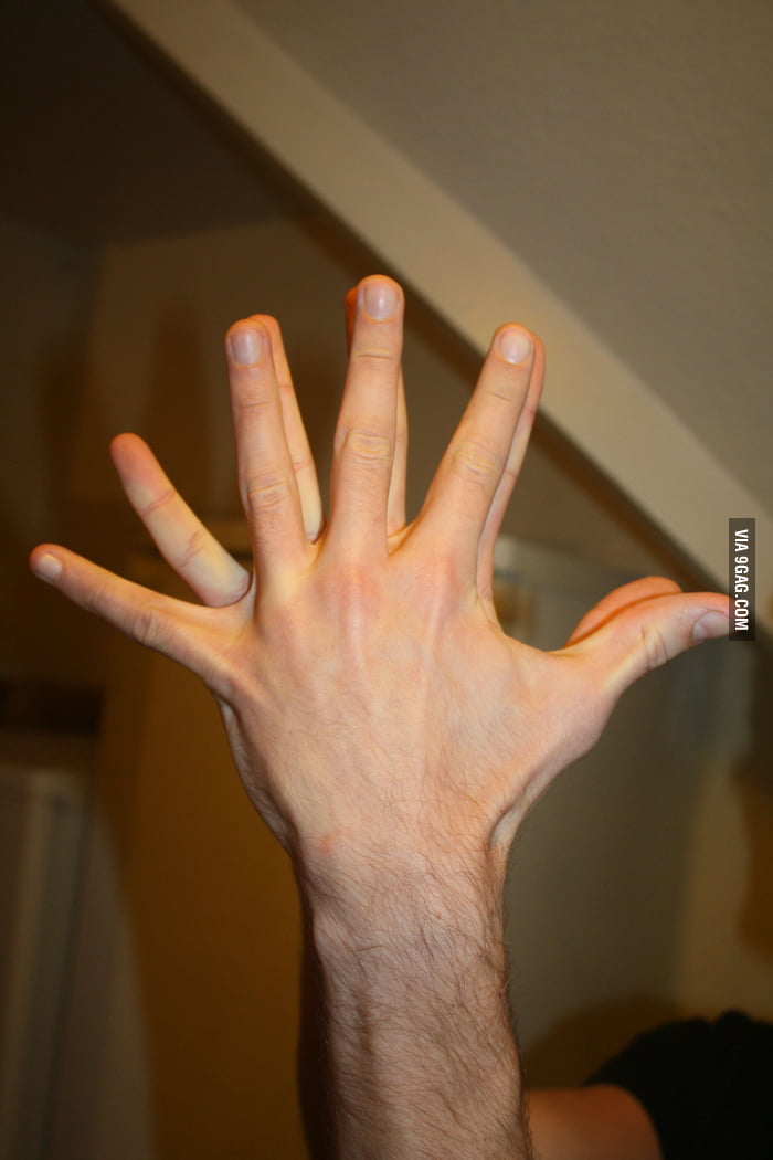 How a guitarists hand stretches over time.