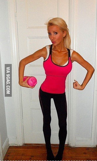 Real Life Photoshop Fail - 9GAG