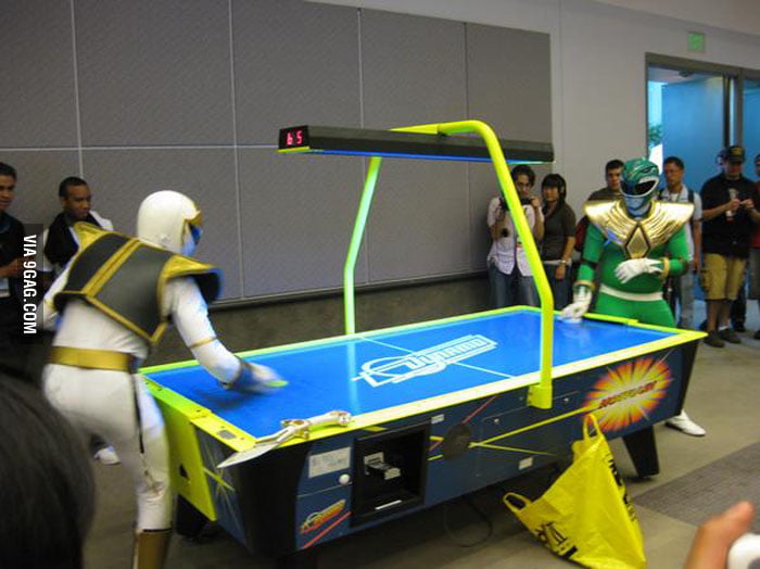 Power Rangers Air Hockey Battle - 9GAG