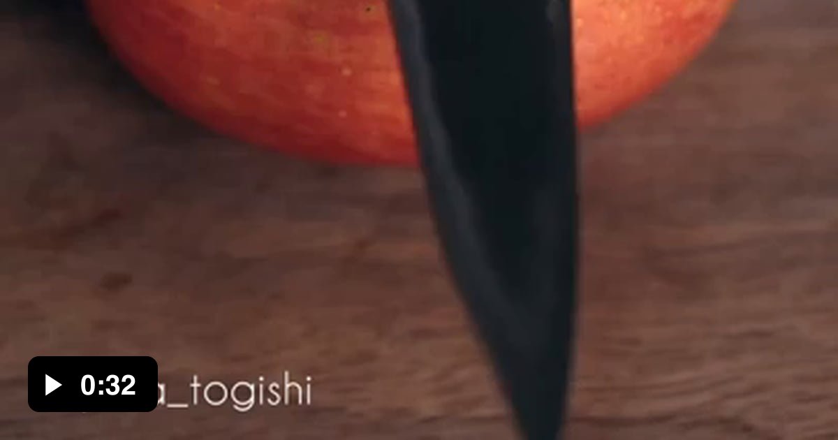 Cutting bread and apple with a well sharpened knife - 9GAG