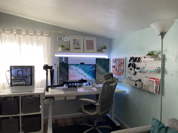 Another Generic White Setup 9GAG