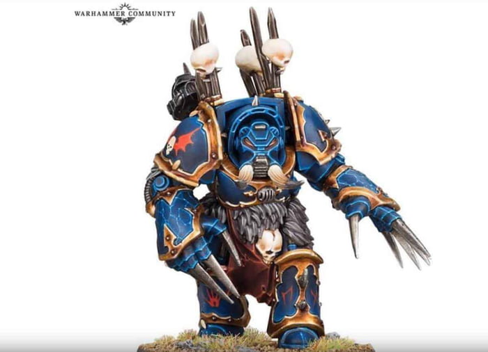 Are there any lightning claws of this style that fit on standard loyalist  Assault Terminators? - 9GAG