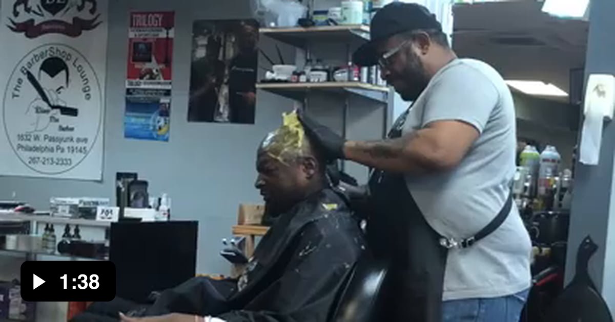 Guy enjoying his first head wax 9GAG