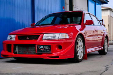 Mitsubishi Evo (red) - 9GAG