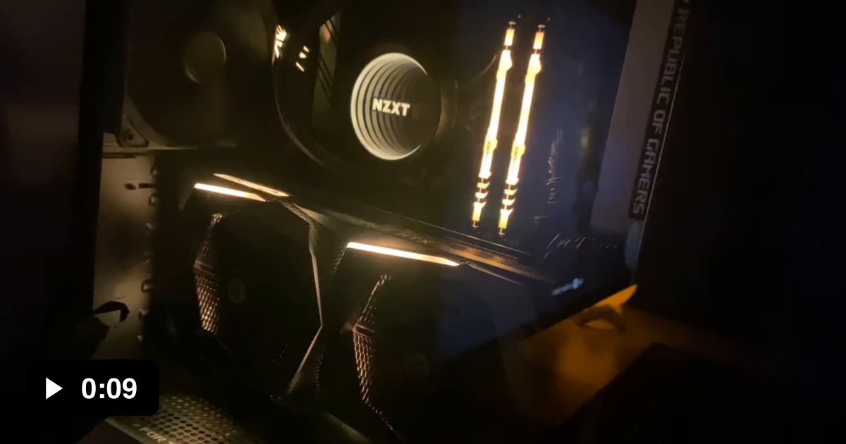 Just finished building my first PC ever, and started playing this, hope ...