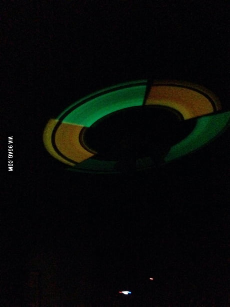 Glow Sticks Taped To A Ceiling Fan 9gag Glow Sticks Taped To A Ceiling Fan