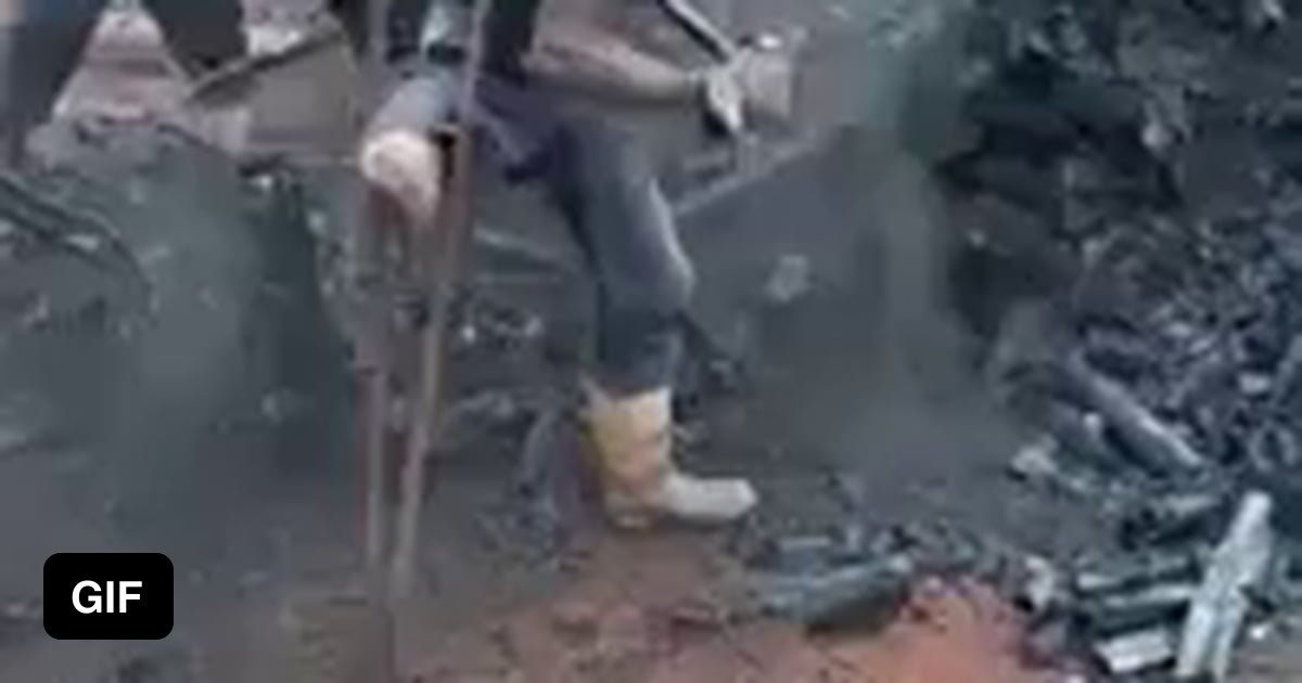 Amputee doesn't let a missing limb keep him from clearing the fire ...