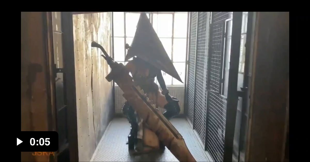 Pyramid Head! From Kawaii Kon 2016 - 9GAG