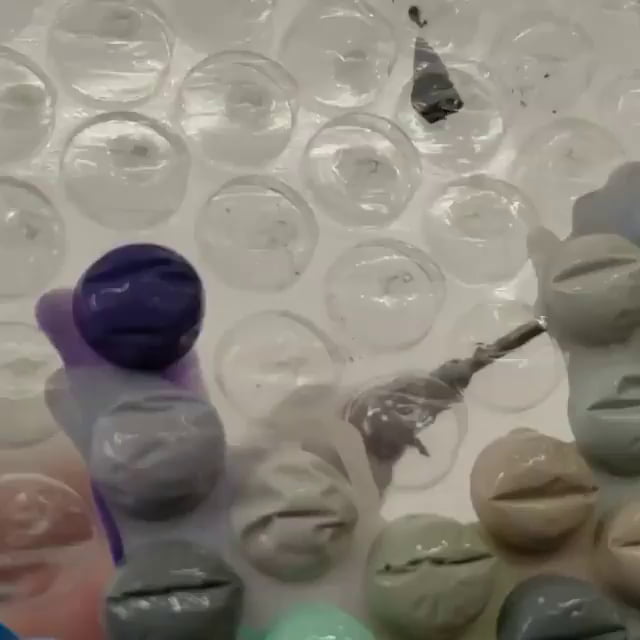 This bubble wrap art 9GAG
