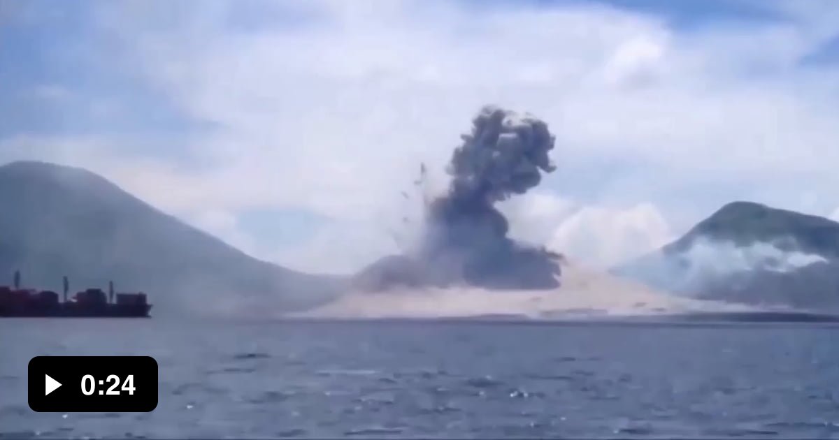 Incredible volcano exposions - 9GAG