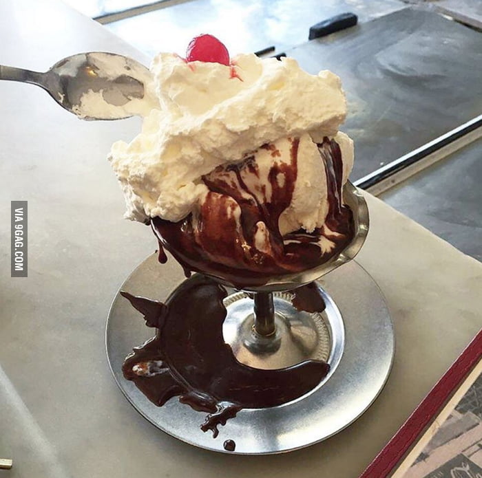 Proper sundae in Queens, NY - 9GAG