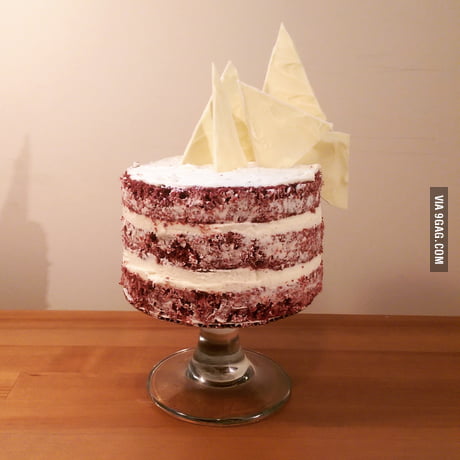 Naked Red Velvet Cake With Cream Cheese Buttercream And White