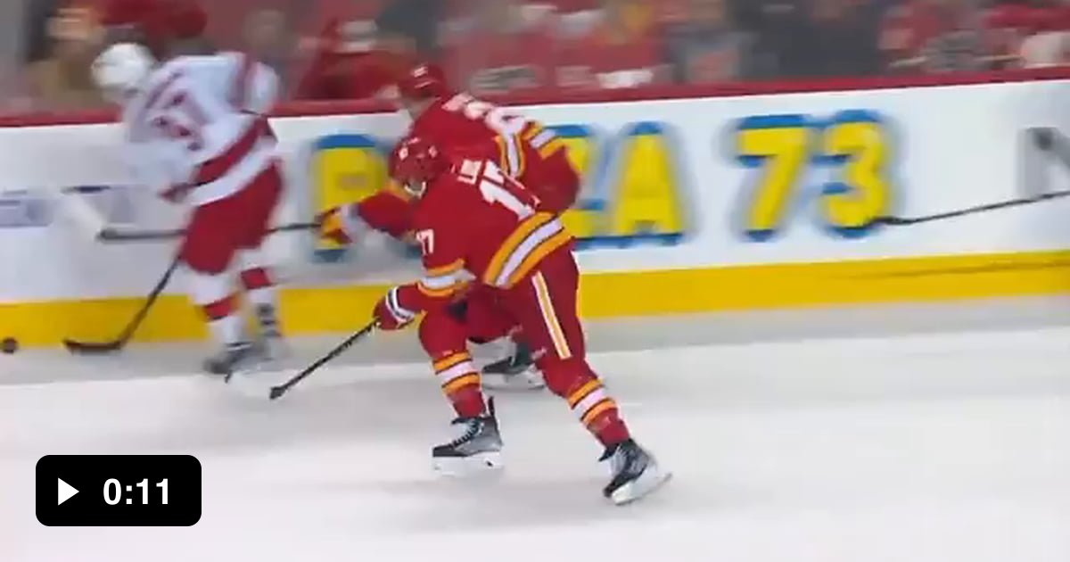 Milan Lucic doesn’t let Jaccob Slavin on the ice - 9GAG