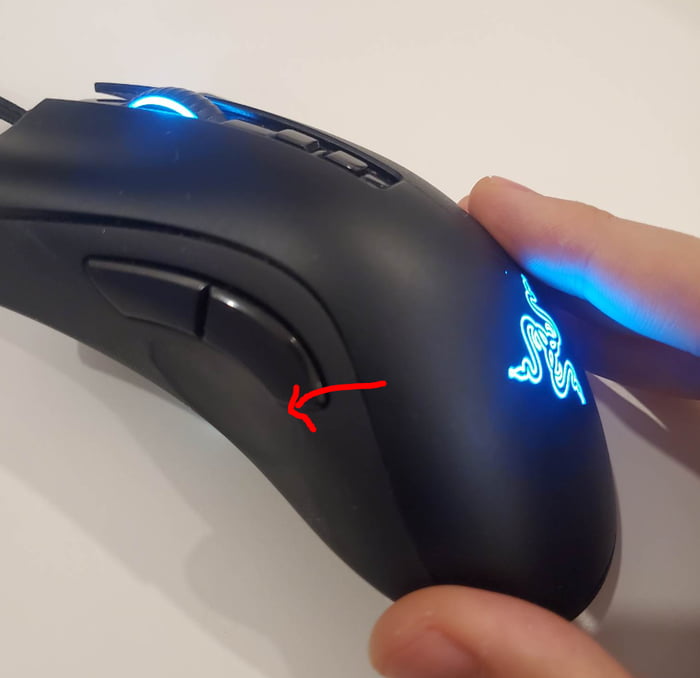 Bad Razer Injuries Anyone else has its mouse deteriorating where their thumb is? Is razer ...