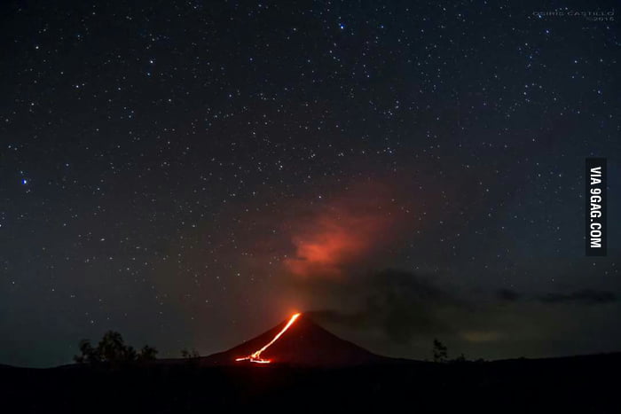 Momotombo Volcano Erupts After 100 Years Of Dormancy Nicaragua 9gag