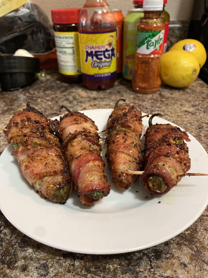 Jalapeño Poppers stuffed with Gooey Mozzarella Cheese 9GAG