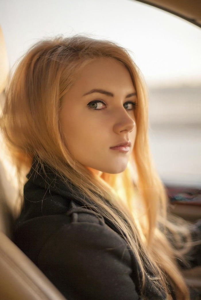 Alena Ushkova - 9GAG