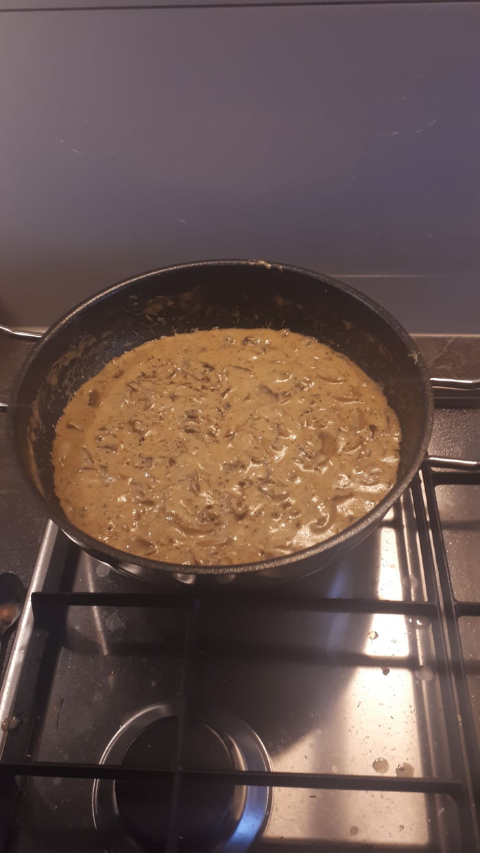 First try at Mushroom sauce, taste exactly like the restauran 9GAG