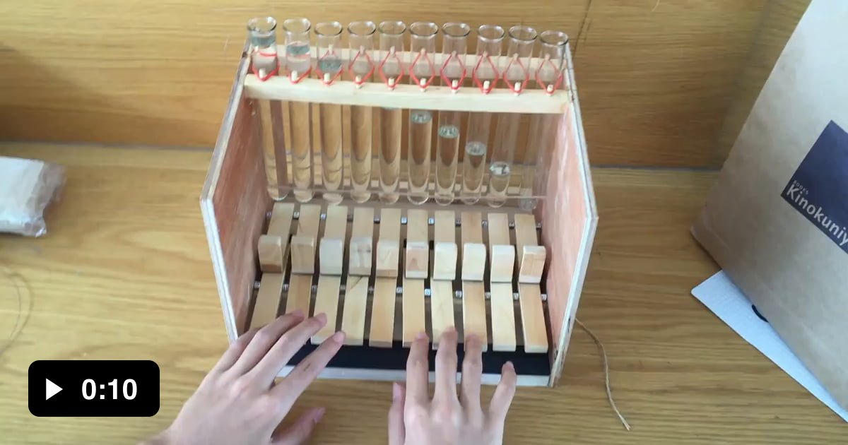 Homemade piano 9GAG
