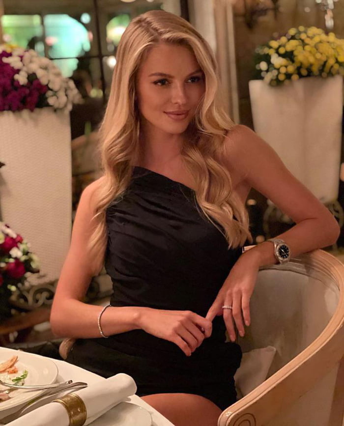 Alena Filinkova 9gag 