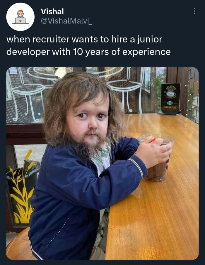 Junior developer with 10 years of experience - 9GAG