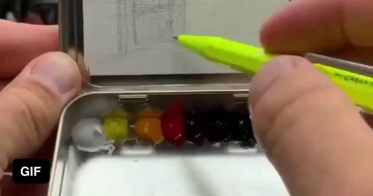 Tiny painting - 9GAG