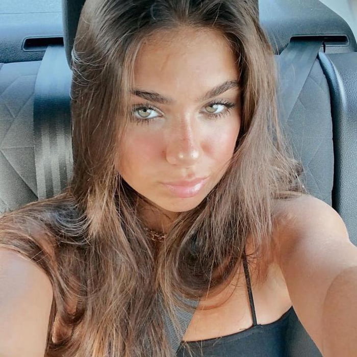 Alisa Kotlyarenko - 9GAG