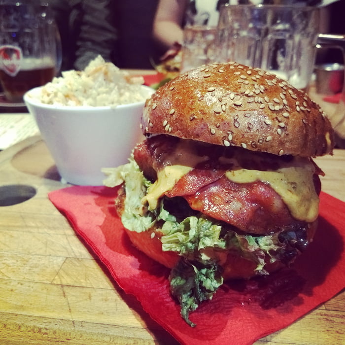 El Gordo w/ Coleslaw at Zelva Beers & Burgers, Prague - 9GAG