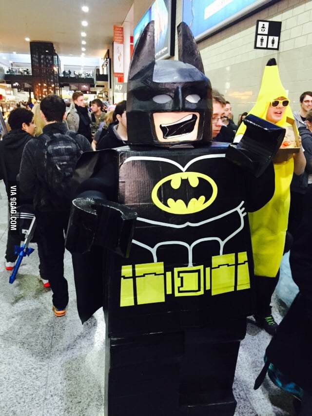 lego comic con batman