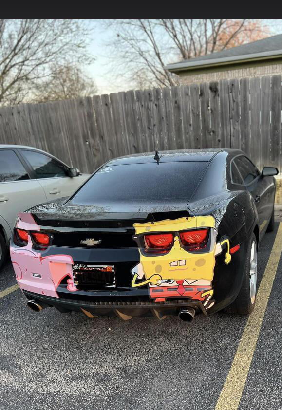 This Camaro paint job - 9GAG