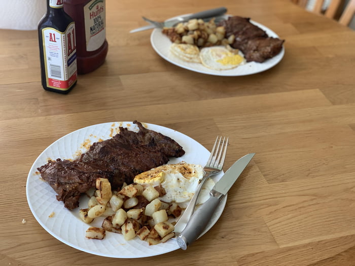 Grilled the skirt steak and eggs 9GAG