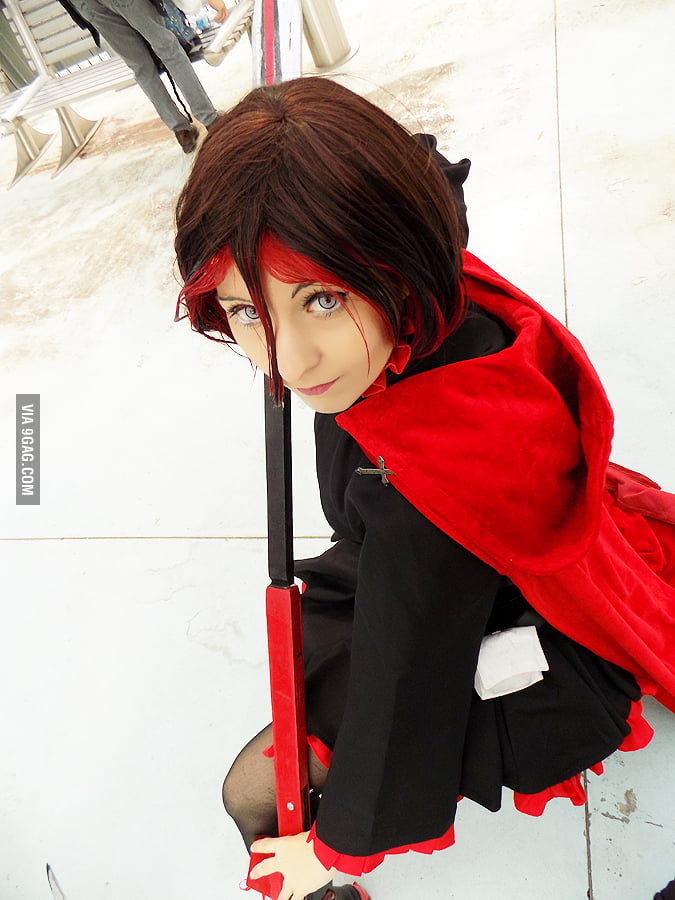 Ruby Rose Cosplay 9gag