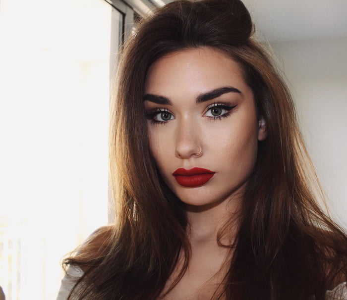 Model swift. Алекс свифт. алекс свифт модель. alexandra swift.