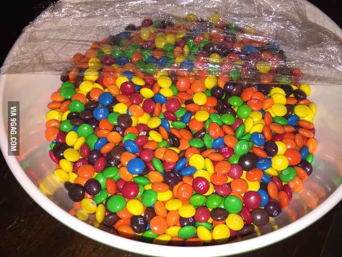 I brought candy to a party, the skittles-M&M-reeses bowl - 9GAG