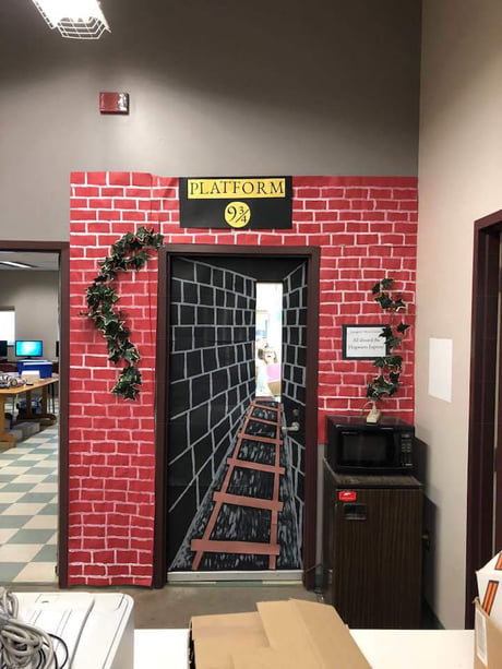 Door Decorating Contest With Harry Potter Entry 9gag